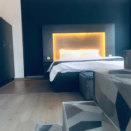 06ev House Apartment